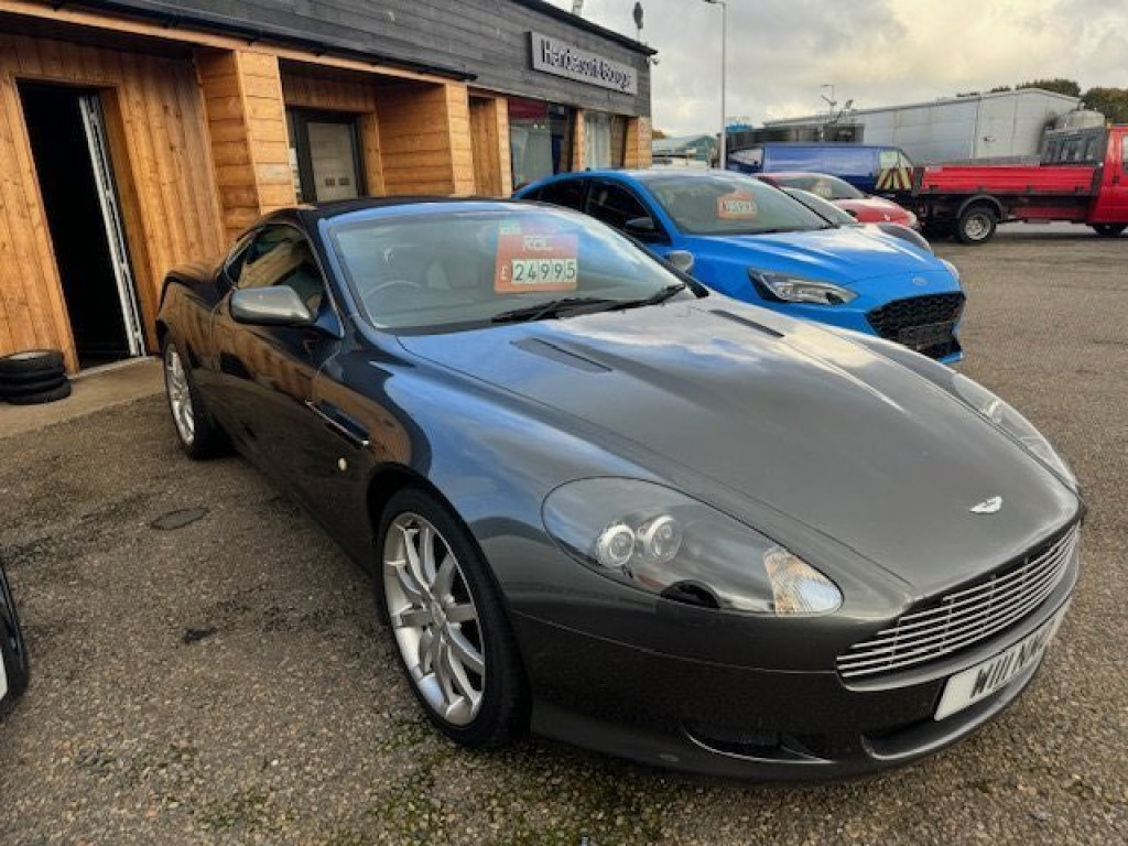 2005 Aston Martin Db9