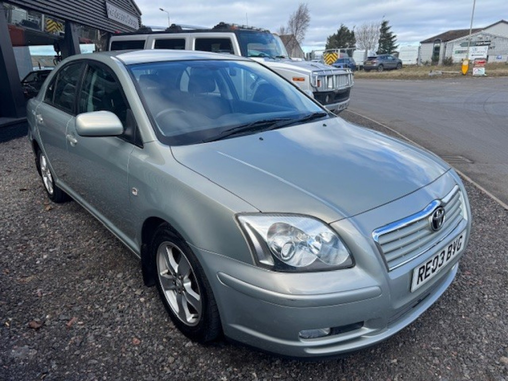 2003 Toyota Avensis
