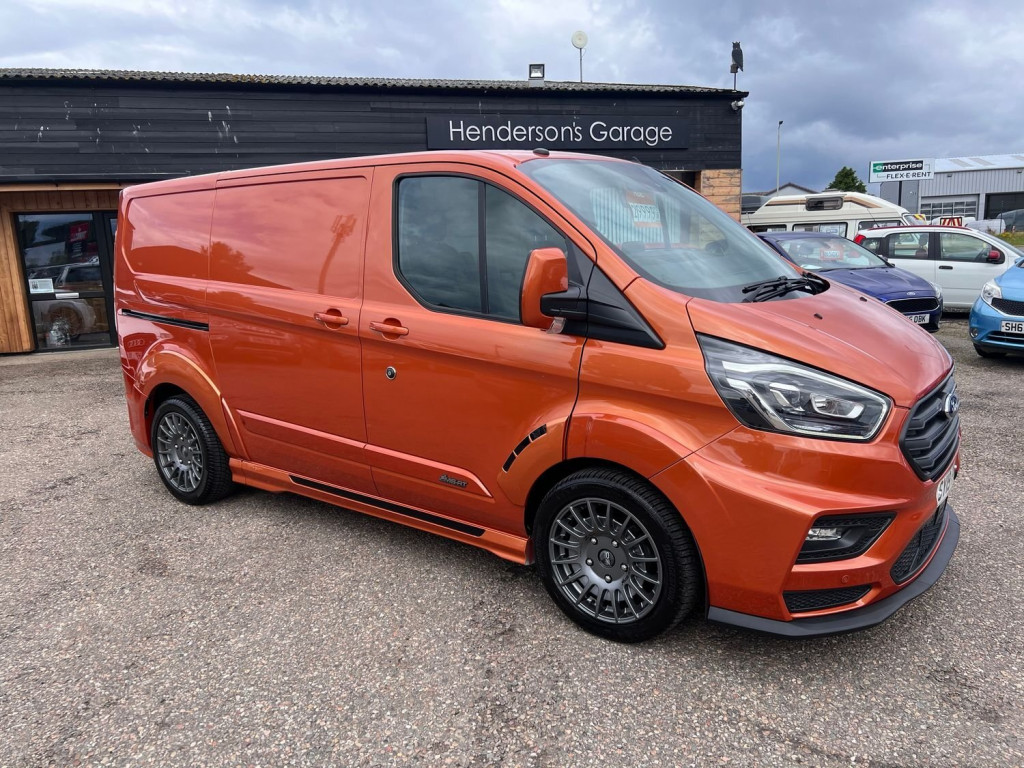 SOLD - Used FORD TRANSIT CUSTOM 2019 Orange - In Stock